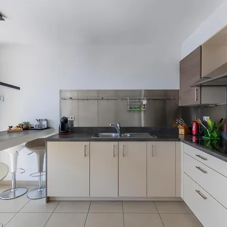 Penthouse Bij Leopoldpark * 오스텐드