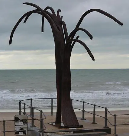 Penthouse Bij Leopoldpark * Остенде