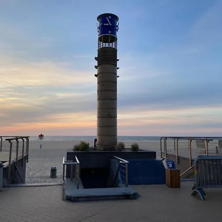 Penthouse Bij Leopoldpark Apartment