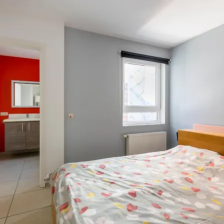 Апартаменты Penthouse Bij Leopoldpark Остенде