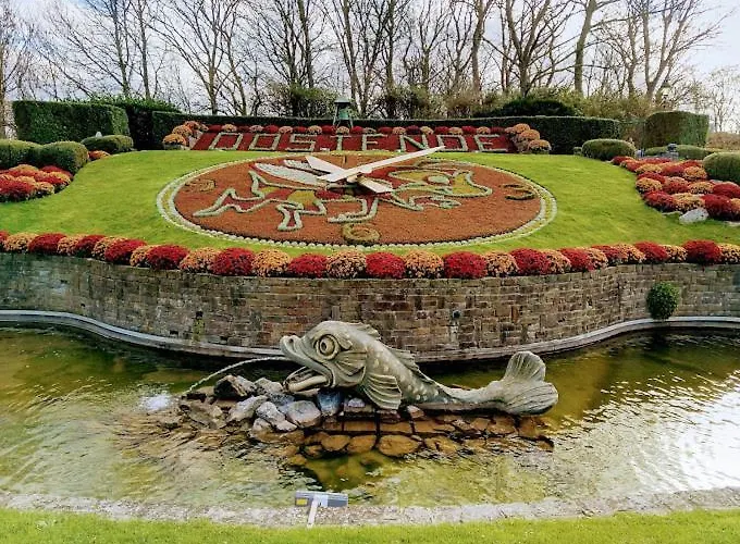 Penthouse Bij Leopoldpark 오스텐드