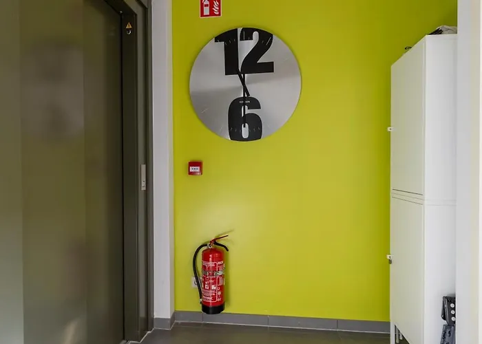 Penthouse Bij Leopoldpark Apartment